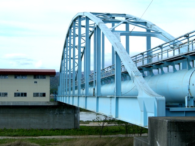 大富揚水機場水管橋